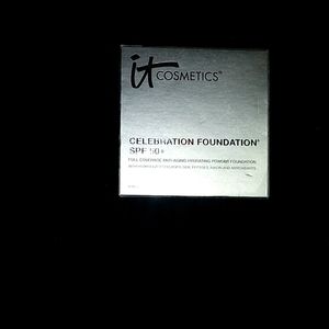 It cosmetics "Celebration foundation spf 50+"